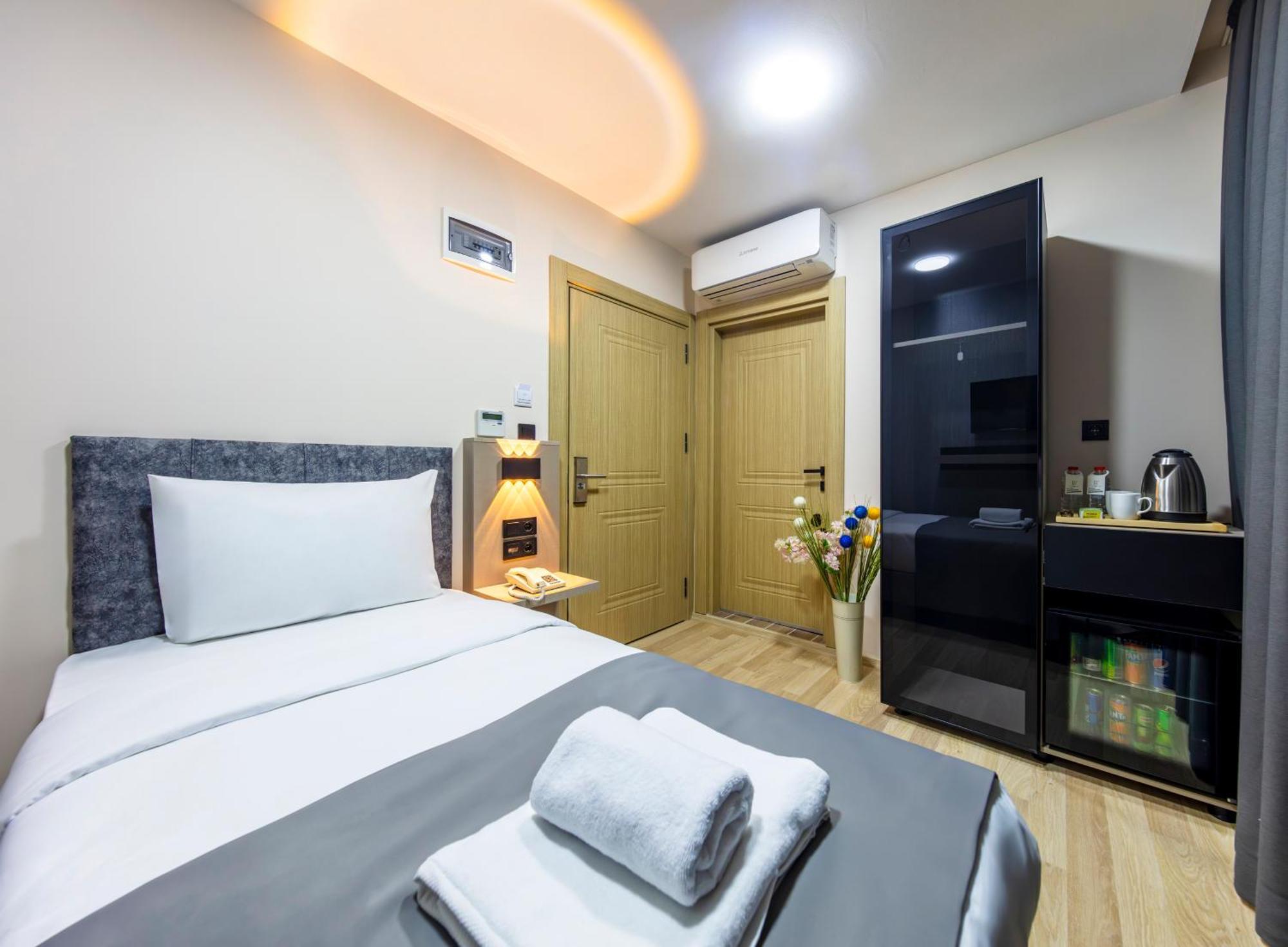 The Business Class Hotel Istambul Exterior foto